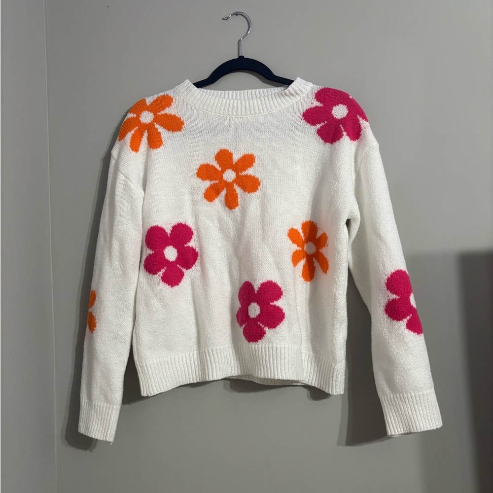 Floral Patterned White Sweater
